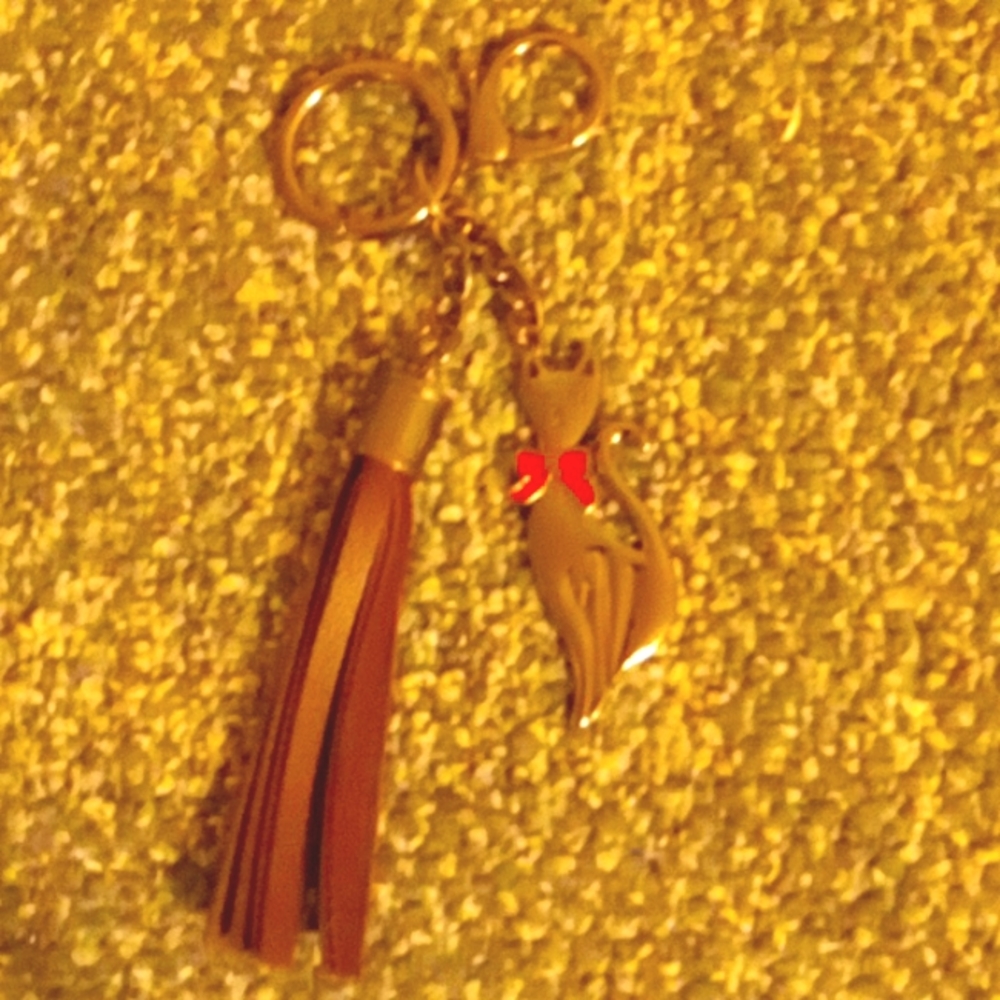 Cat keychain pewter with leather brown tassel